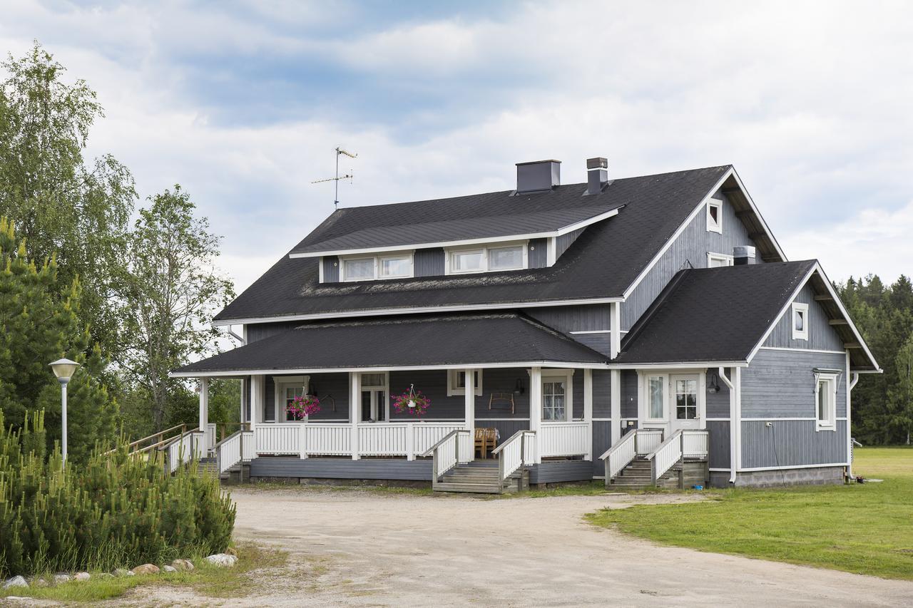 Laitalan Lomat Villa Karhunpaa Buitenkant foto